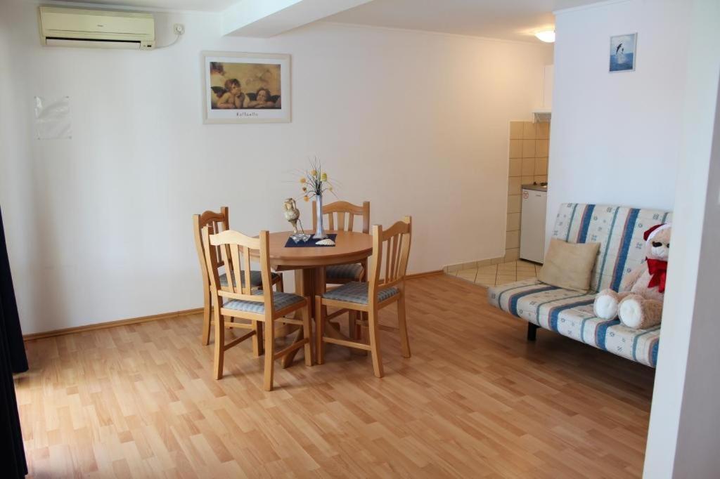 Apartments Lozica Дубровник Екстер'єр фото